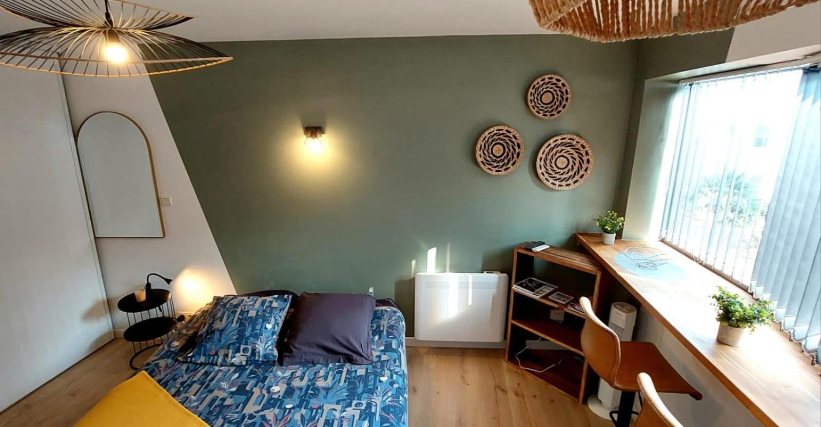 Vannes: Charmant Studio Sur Le Port Exterior photo